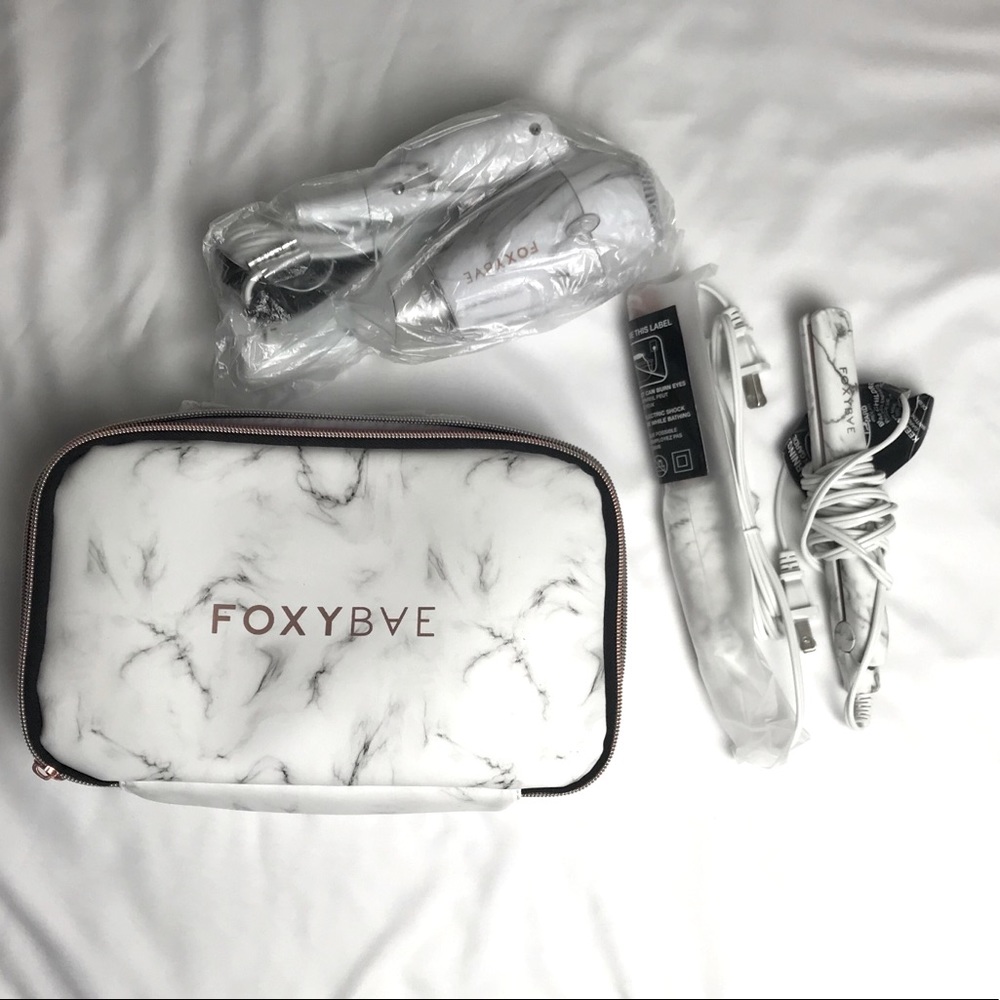 FOXY BAE TRAVEL SET